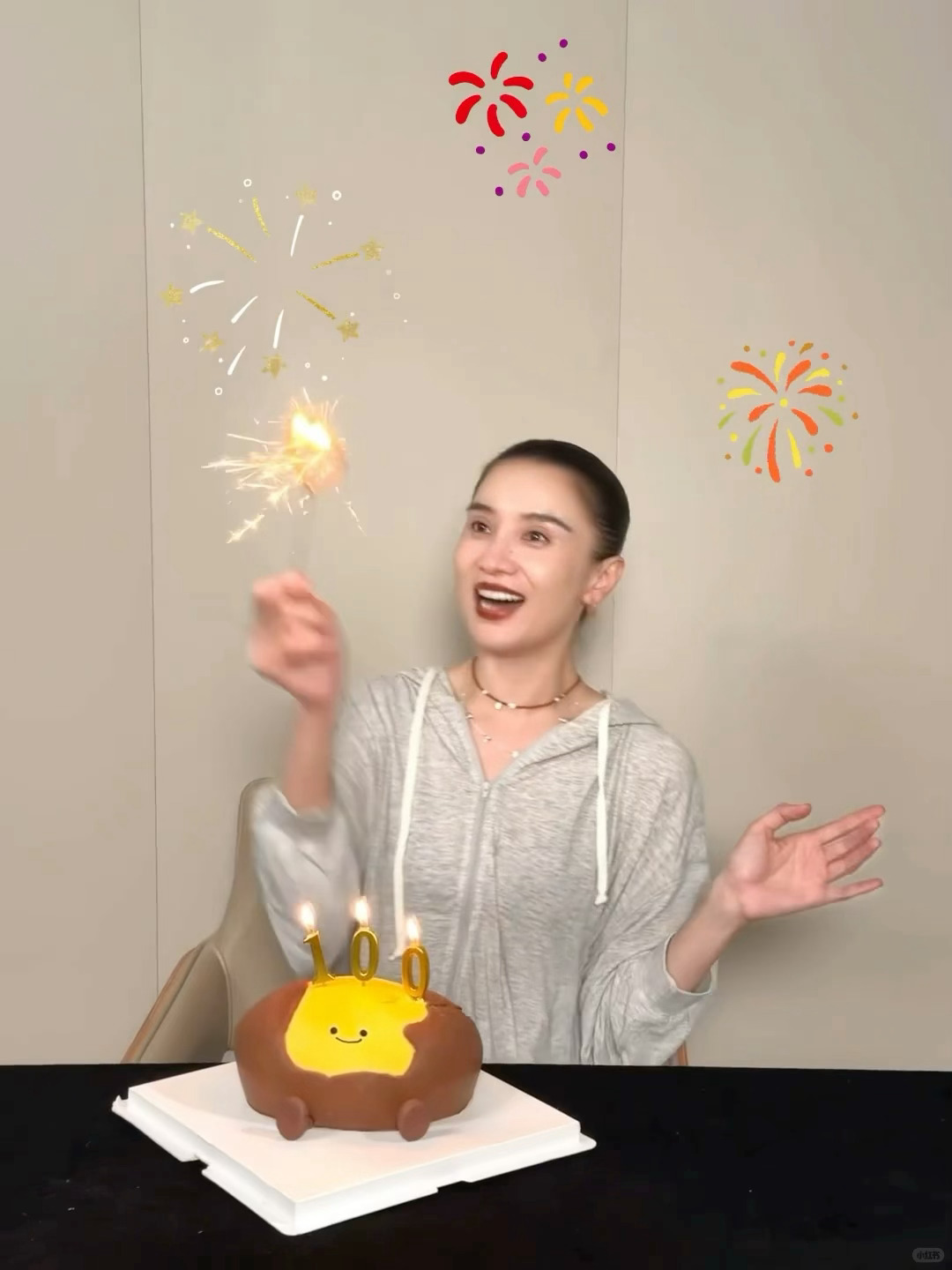 宋佳发文庆祝🍠100万粉丝啦🎉 ​​​