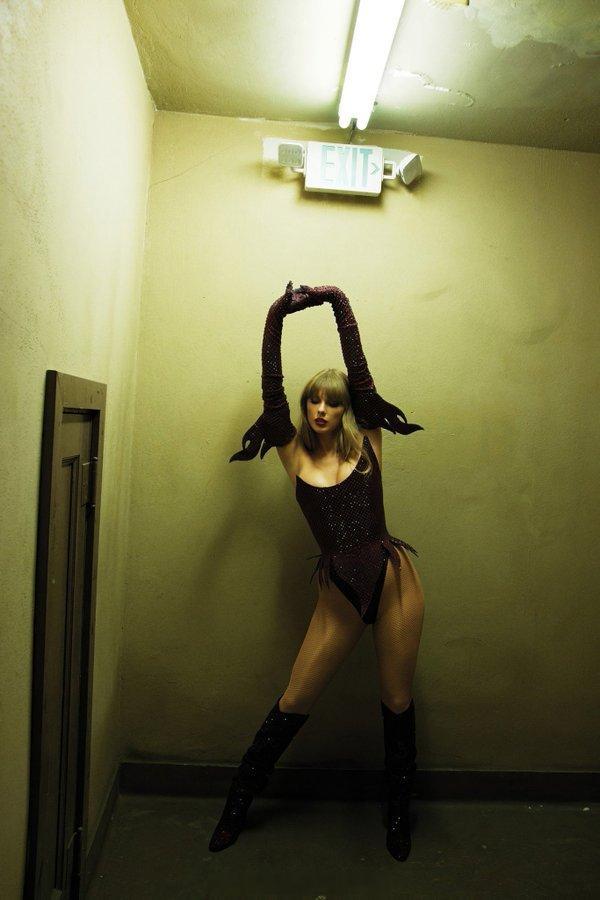 Taylor Swift的专辑《The Life of a Showgirl》在