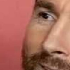 据《每日体育报》消息，梅西收购科尔内利亚的具体金额虽未官方公布，但接近交易的相关