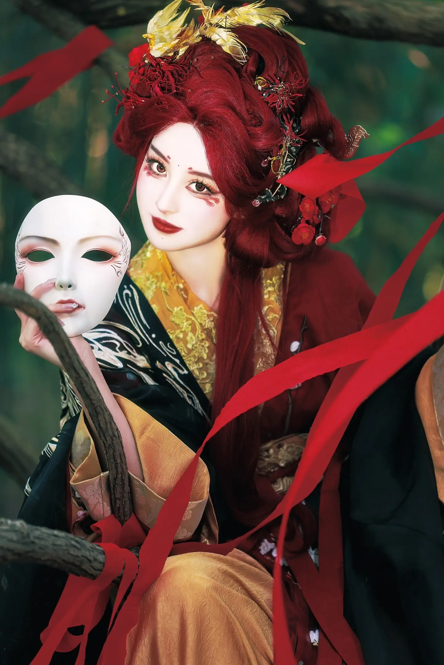 面具之下是更美的面具。摄/后：我