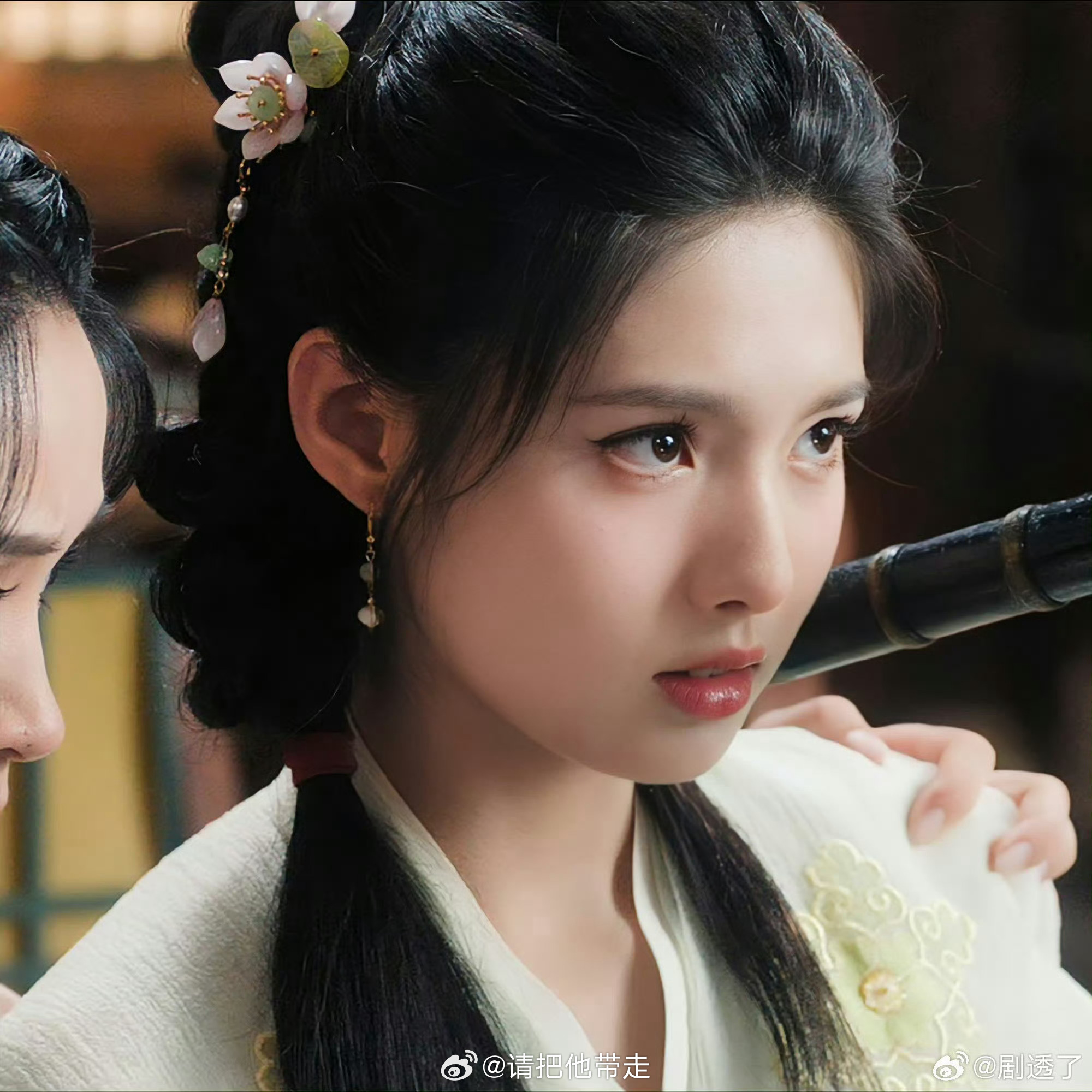 金莎艾米新剧强母无弱女雀骨 云昭郡主在朝堂上为女儿争辩那段，语气温温柔柔字句全是