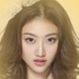 杨喆热品体育