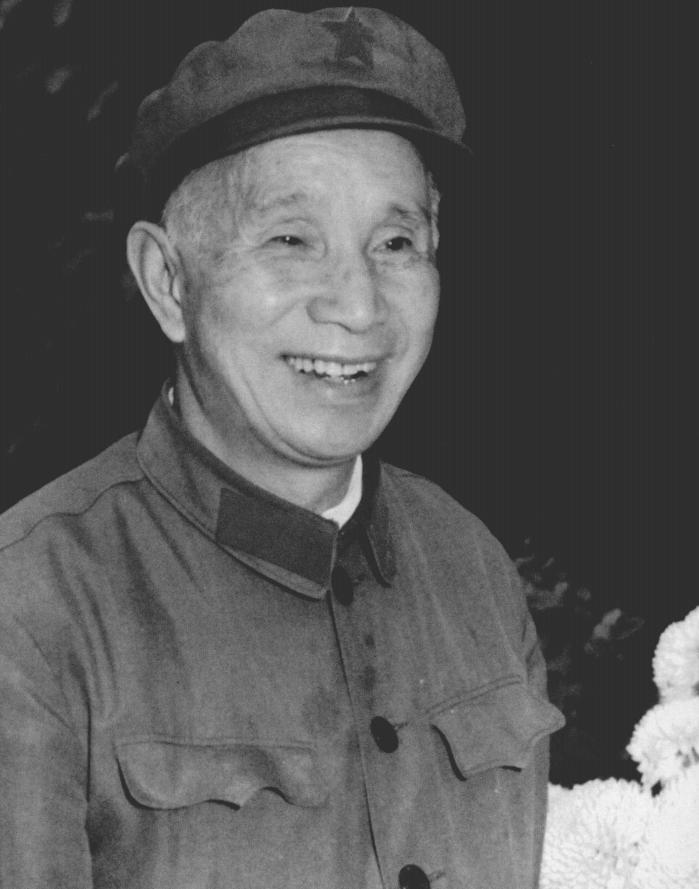 1959年“庐山会议”后，彭德怀元帅遭到批判。面对同样落难的彭总，粟裕的反应令人