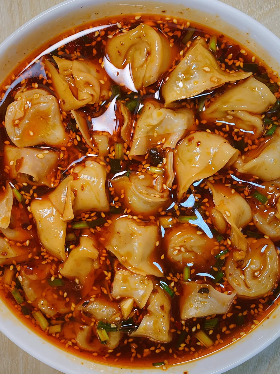 10秒学会麻辣云吞做法，这手艺就原地开店吧！