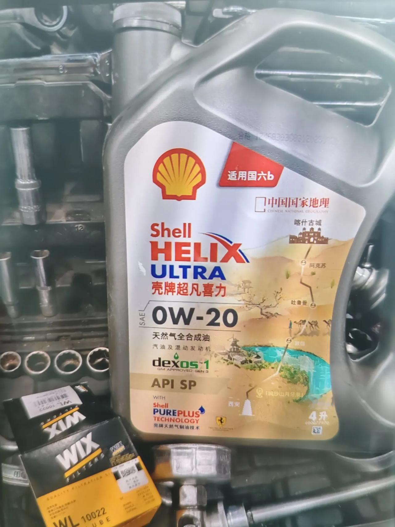 我见过很多拿着机油给工时费来保养的客户，但我强烈建议大家伙不要这么做。
我不是为