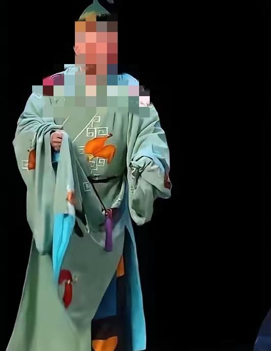 完犊子了，西安演出被取消。门票退回消费者。大量提前购票 的戏迷满心期待的演出黄了