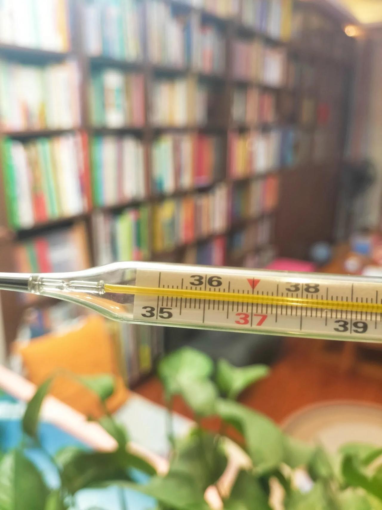 最近这流感又是来势汹汹啊。

听小区一个妈妈说因为班生病的娃太多，所有人放假一周