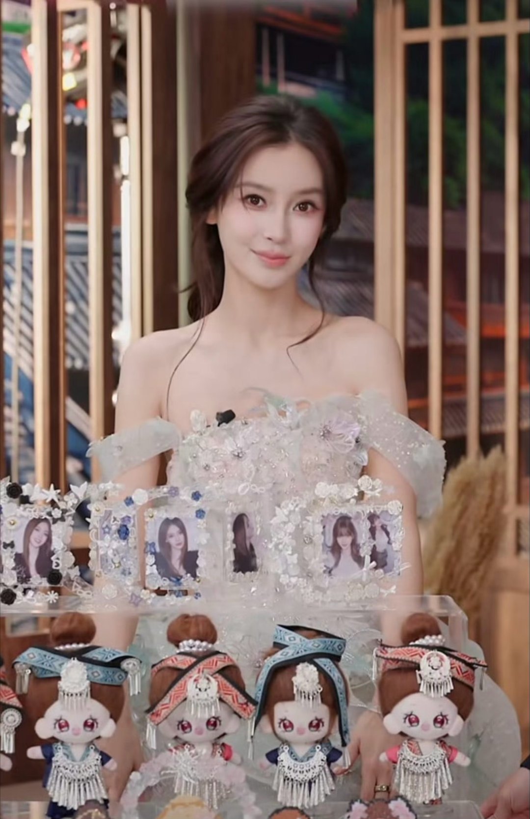 杨颖 angelababy “总有人会山高路远为你而来.𝙎𝙤𝙢𝙚𝙤𝙣