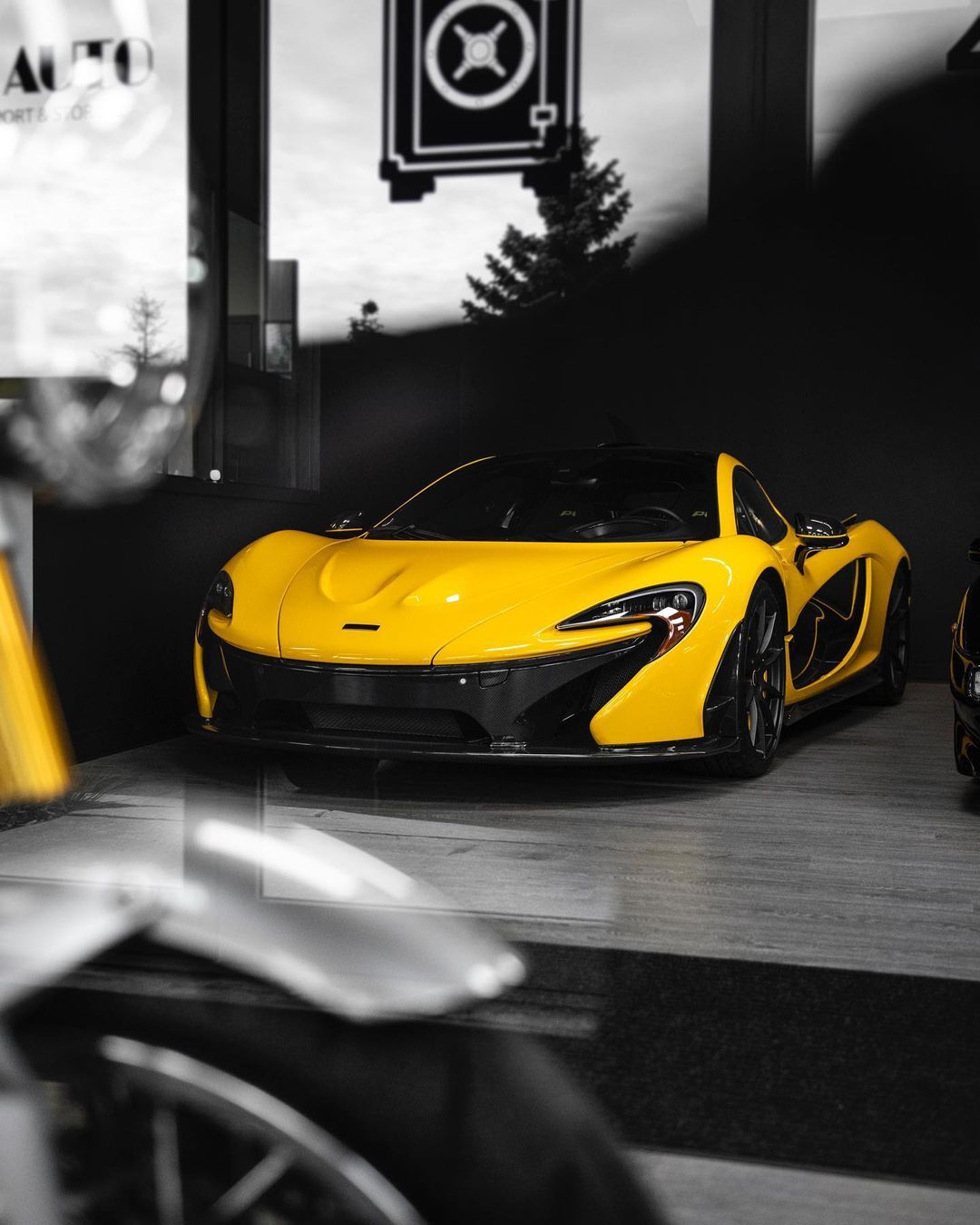 迈凯伦 P1 ​​​