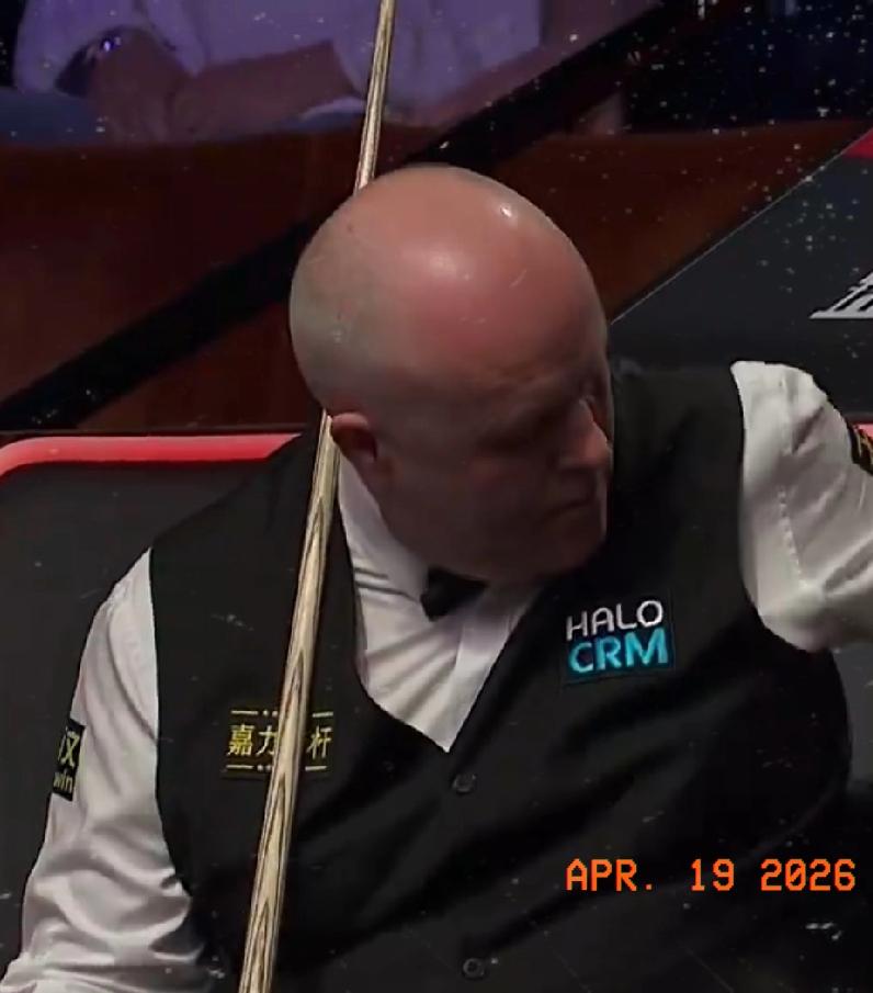 世锦赛首轮第二天9：30开始的两场比赛快报：
1、希金斯对阵卡特（第一阶段）
希