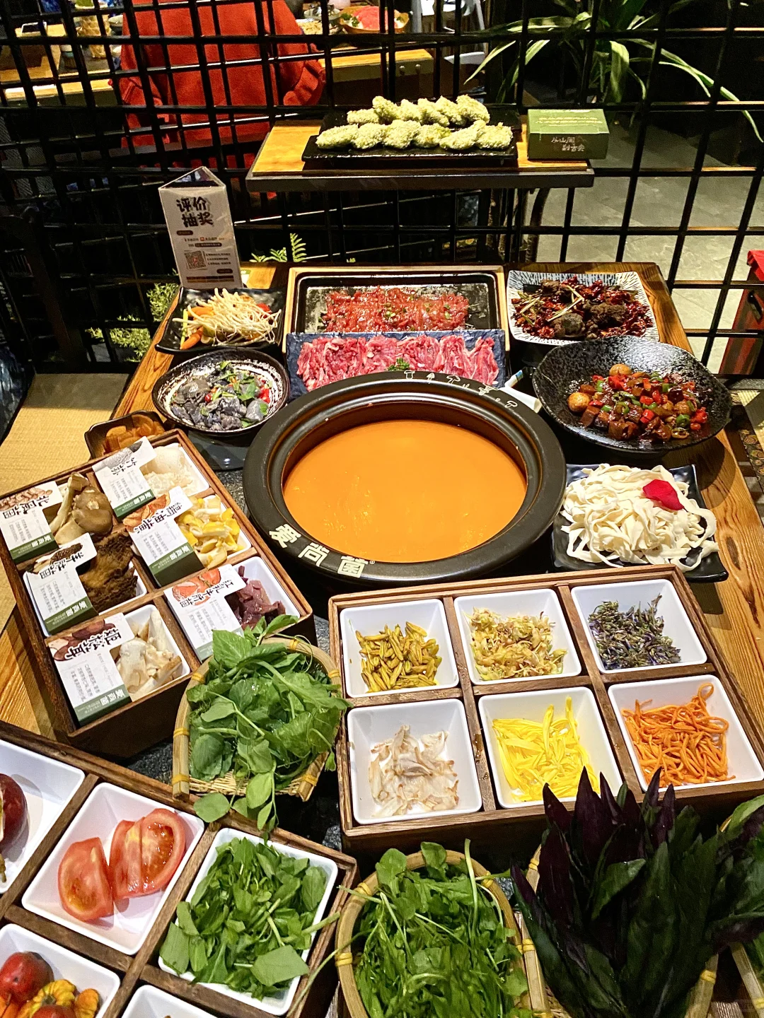 宁波的！一口鲜菌菇火锅，鲜鲜鲜！