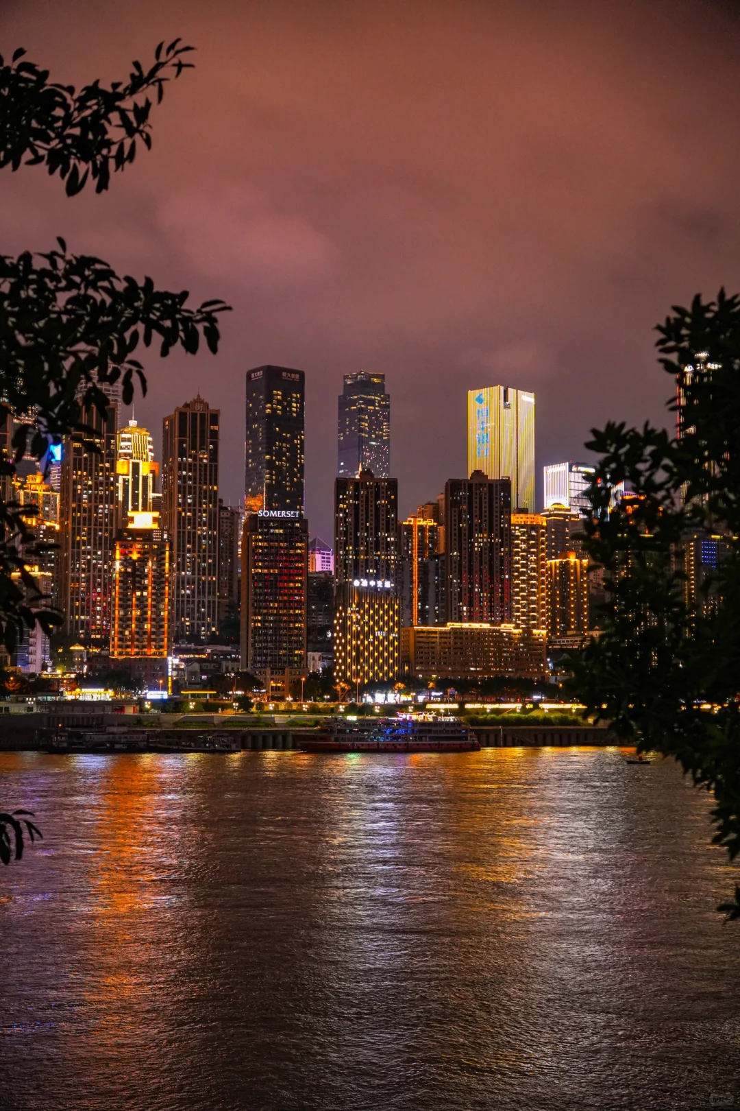 亲子夜徒｜重庆的美，夜景占一半