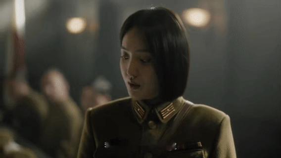 黄晓明艾晓琪这段给我看爽了 家人们速看《潜渊》名场面！艾晓琪压迫感拉满，把平田希