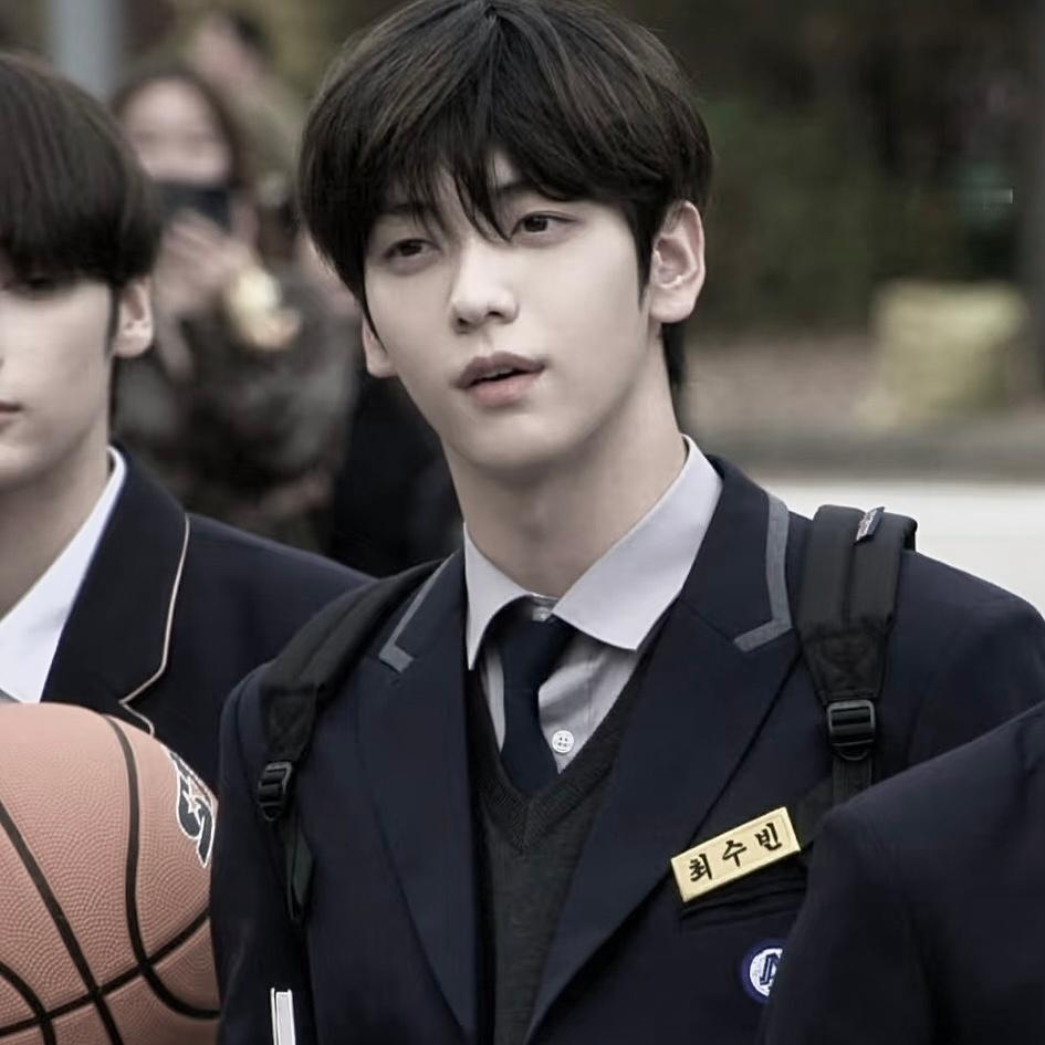 WaChat头像｜崔秀彬头像｜韩系低饱和｜审美积累 