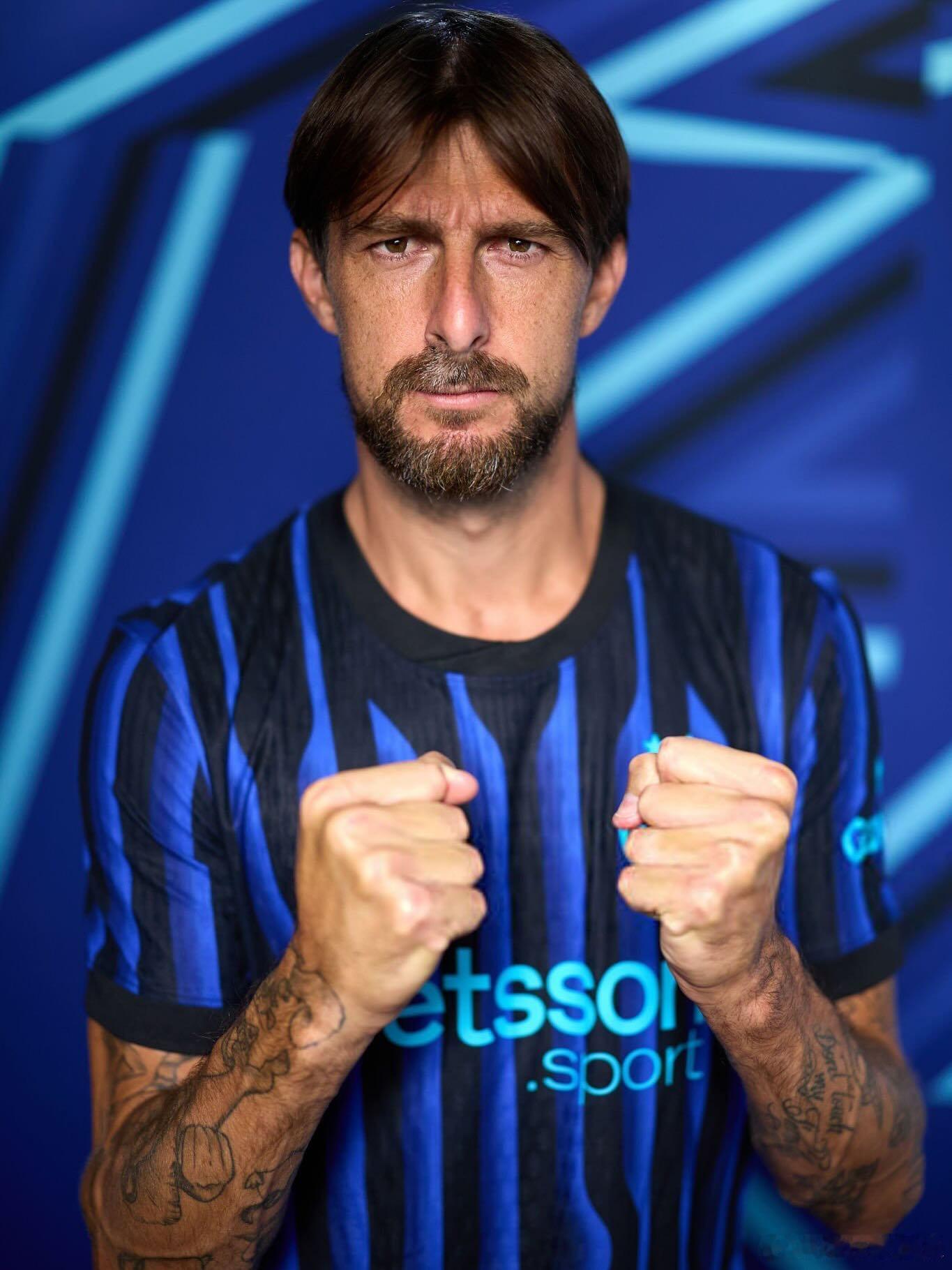 阿切尔比：“不是我选择了国际米兰，是国际米兰选择了我，这家俱乐部给了我一切，而我