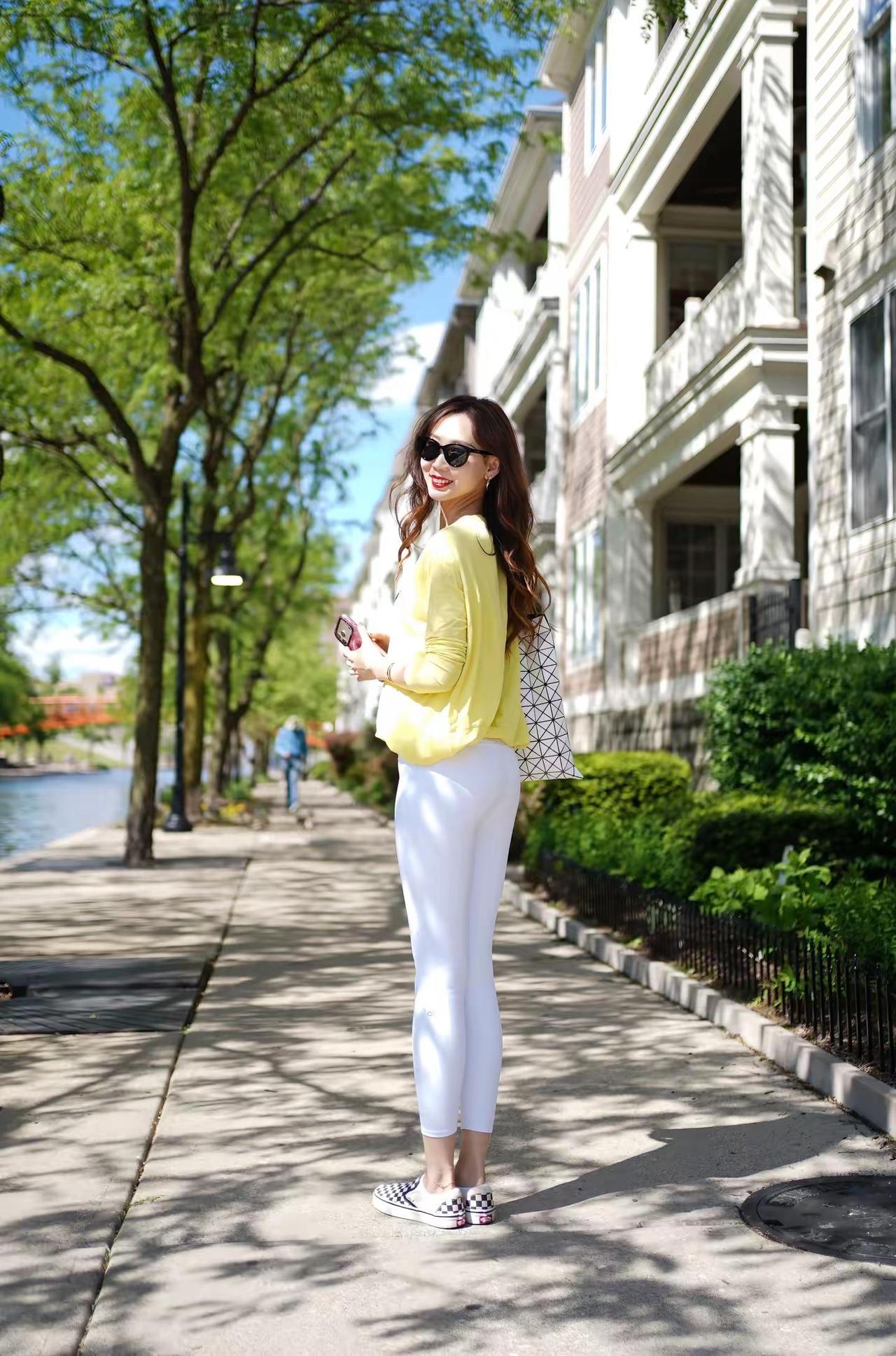 🇺🇸靠近我就是晴天☀️🍃🫧。春日穿搭 瑜伽裤 鲨鱼裤 美式休闲