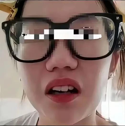 当4岁男孩的哭声与女子的心率监测仪同时响起，这场摸臀风波已经成从一件普通的小事转