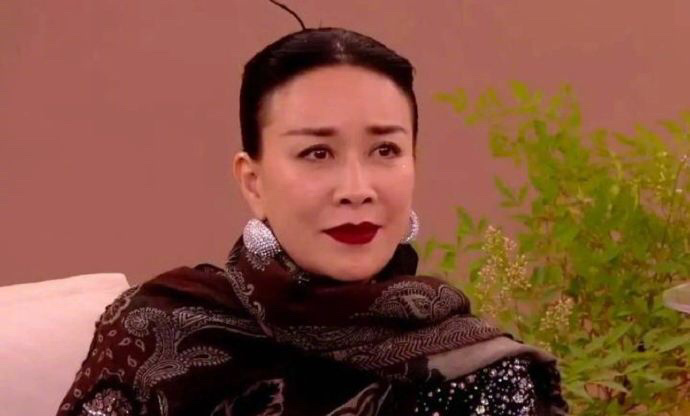 #那是姐的姓 红是姐的命#那英老师这个状态是真的很不错了，业务能力也是真的很强啊