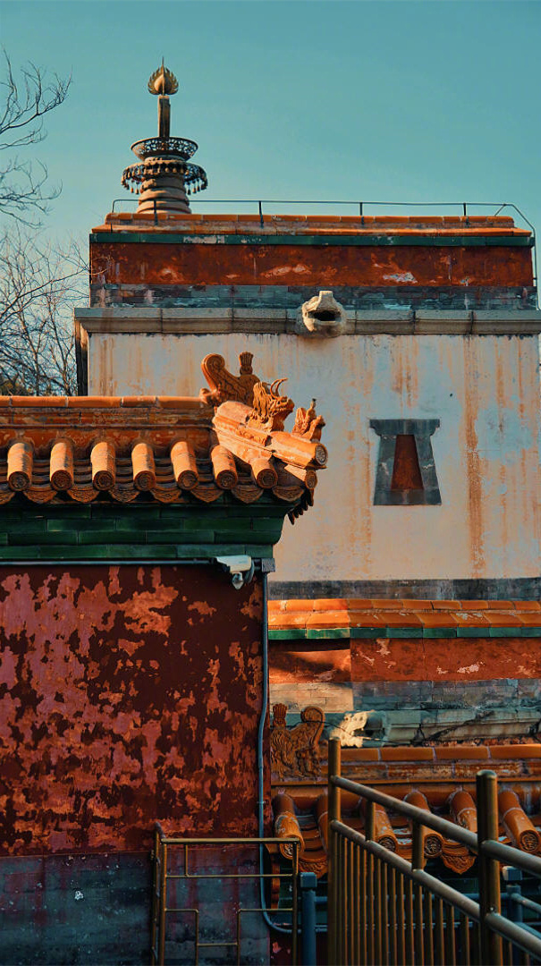 真正的随缘，并非什么都不做，一味地等着老天安排，而是需要全心全力的付出，对结果如