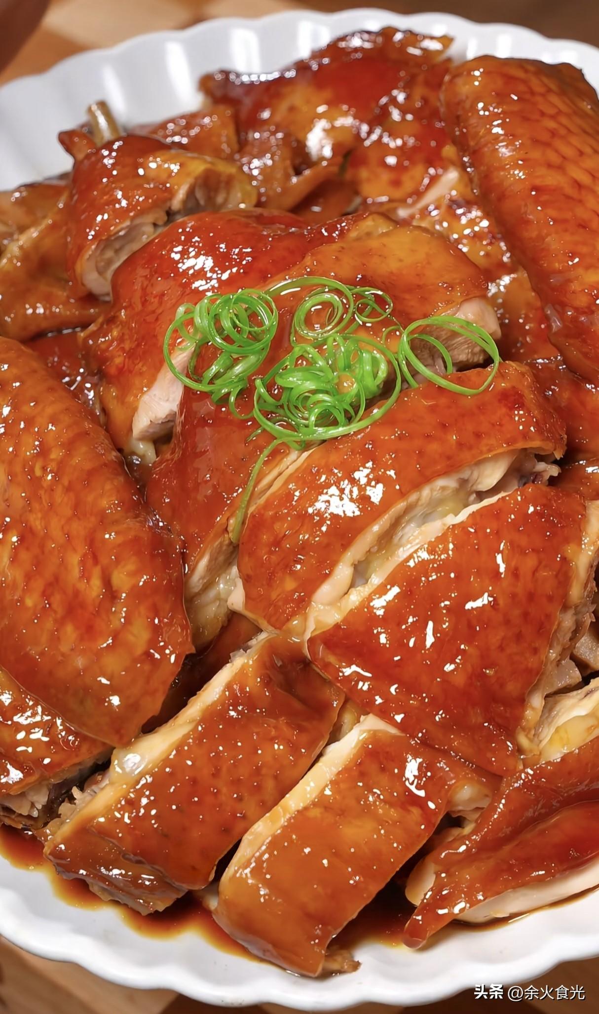 一个干了40年北京饭店的大厨坦言：家里炒菜不好吃，真不是手艺差！全毁在开火前10