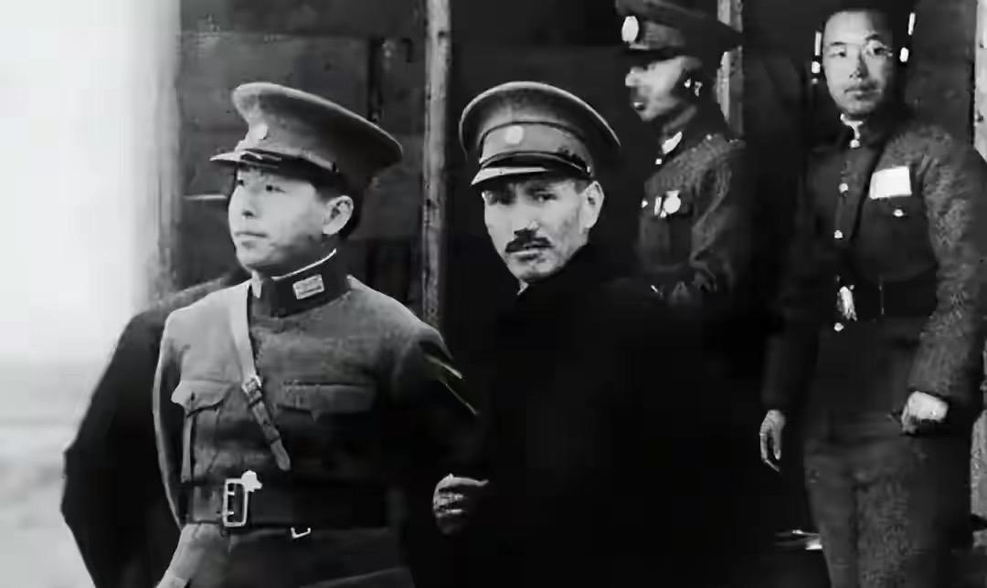 西安事变中，还有哪些被遗忘的人或者事件？

西安事变成功抓到蒋介石之后，张学良派