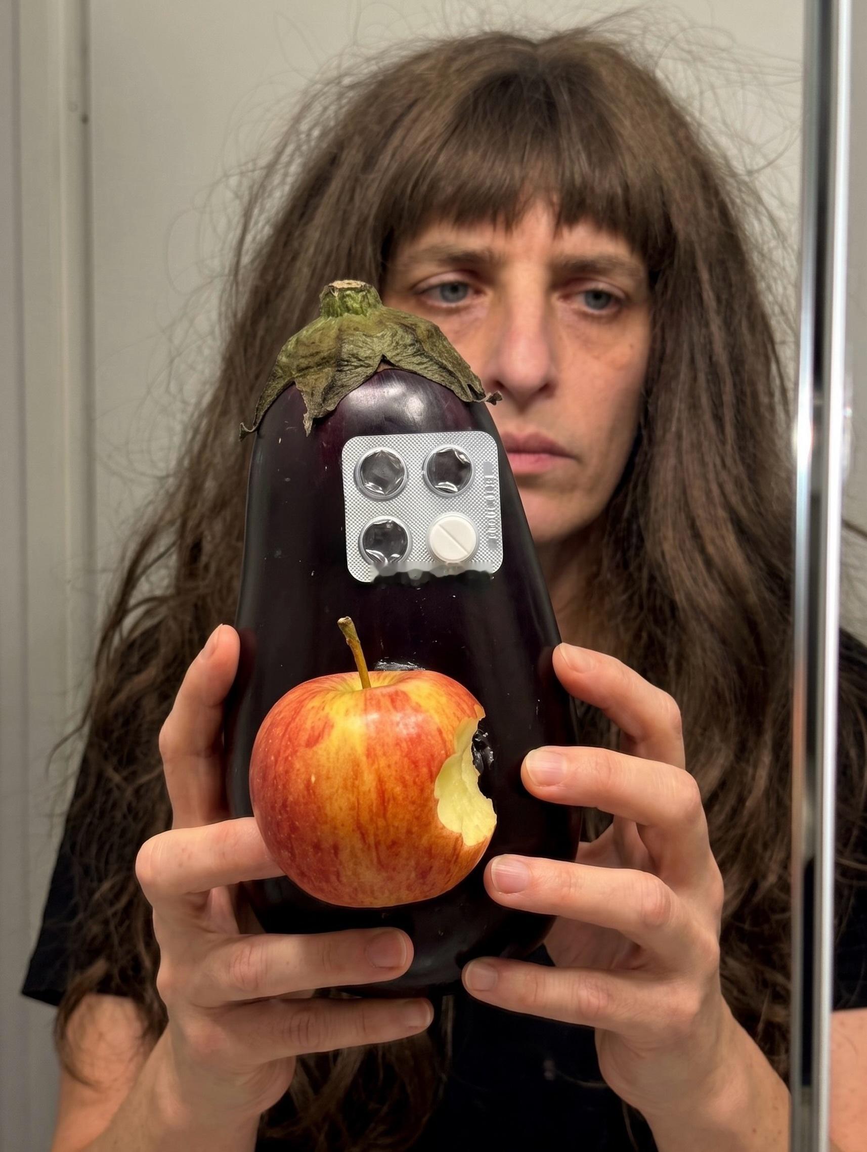 iPhone 18 Pro max 1kg！iphone ​​​