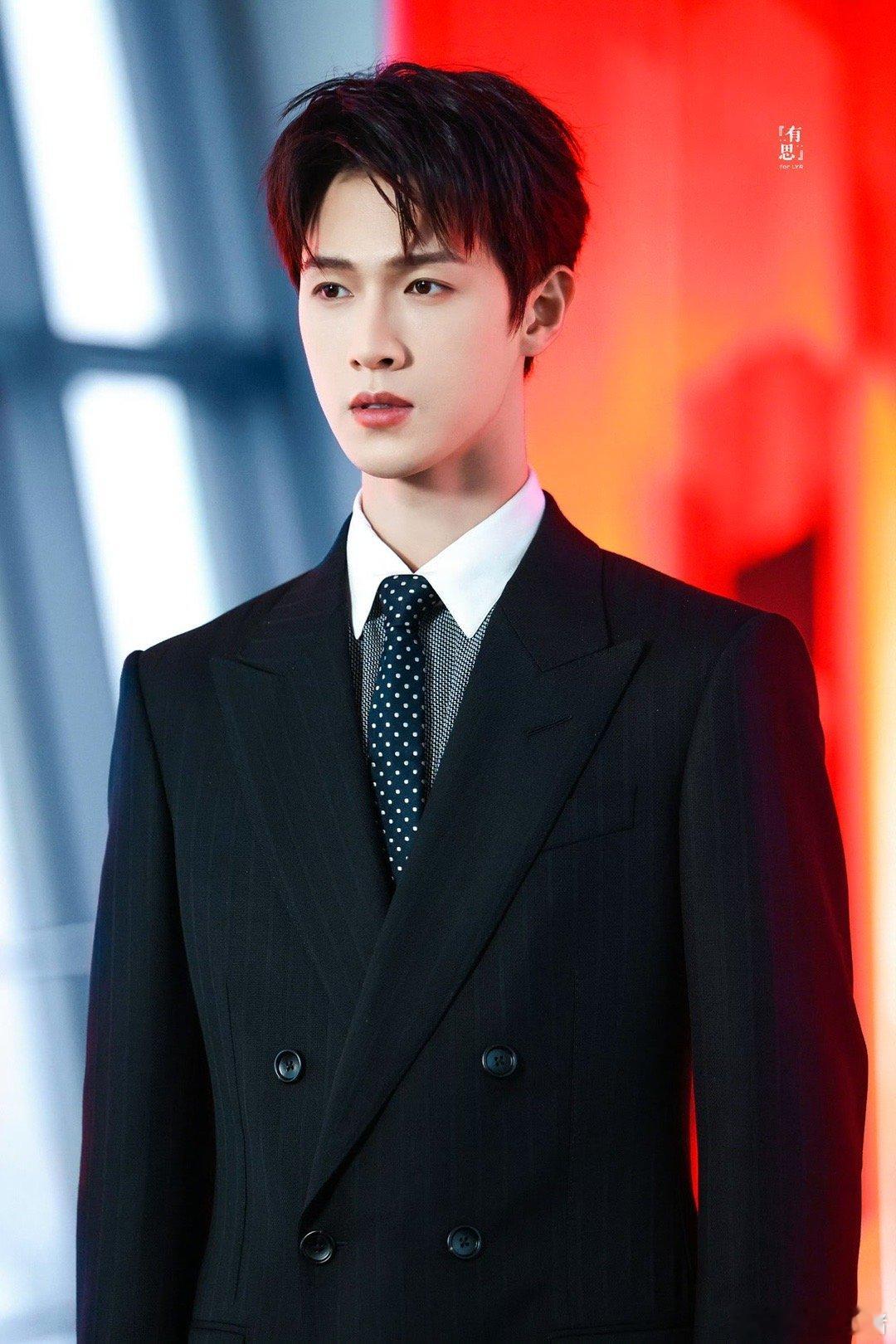 李昀锐上海活动饭拍，TF男神！