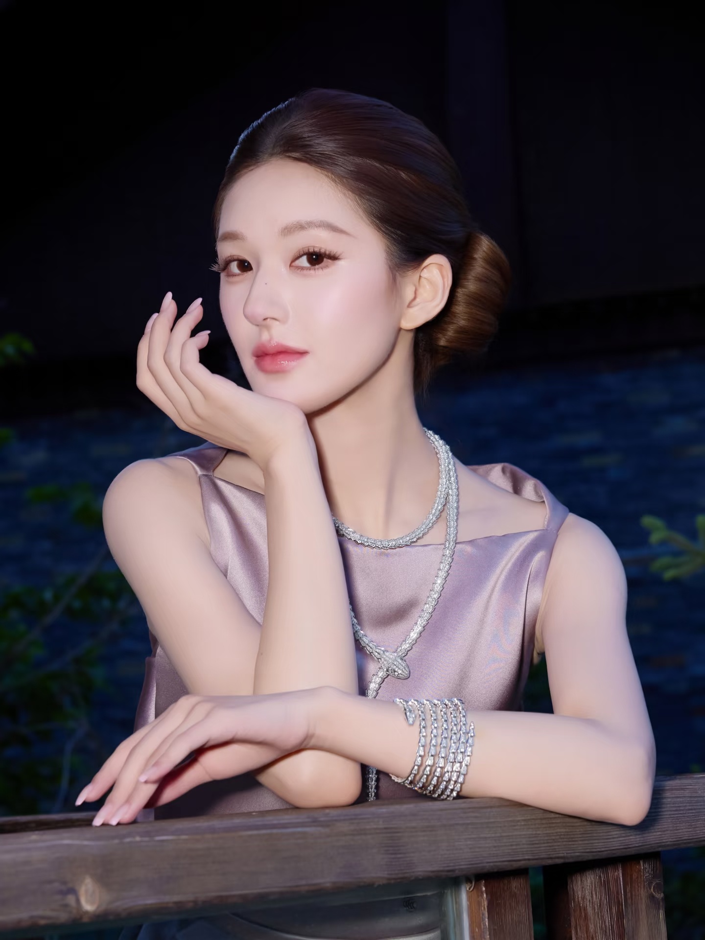 每日一善/阳光信用 /每日一善 一起爱护大自然 关怀需要帮助的人 多看新闻关心社