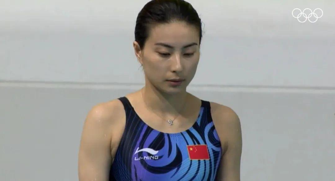 一代“跳水皇后”郭晶晶，即便已嫁入豪门、贵为少奶奶，却仍是体坛江湖中一座不朽的传
