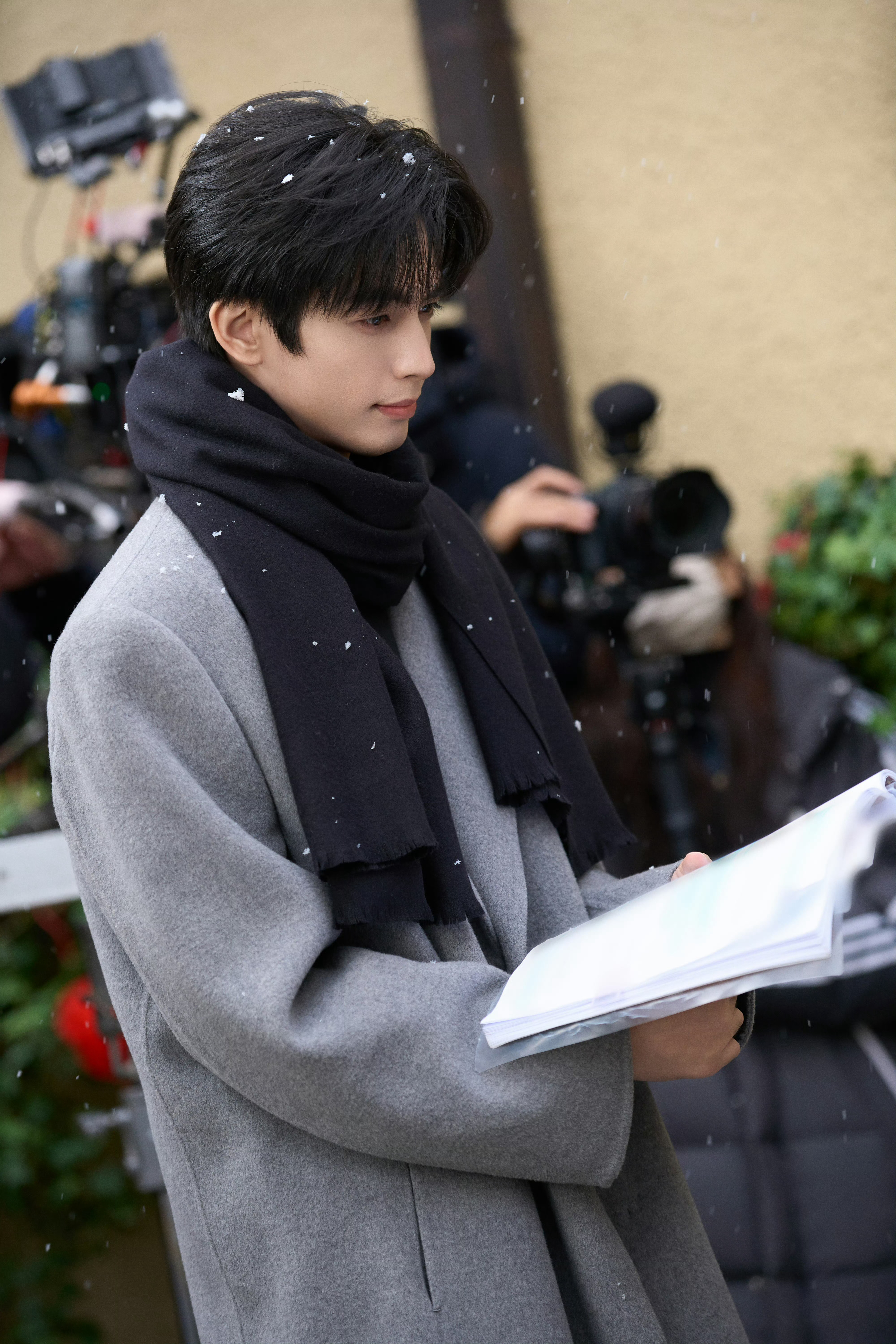 骄阳似我定档1222奔走相告！宋威龙、赵今麦主演的《骄阳似我》定档12.22，顾