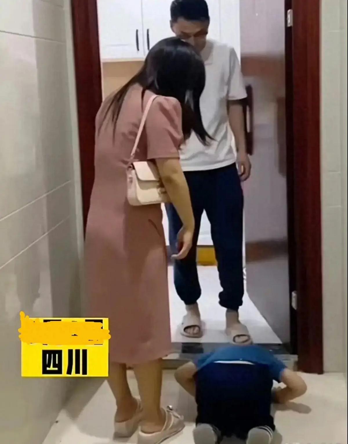 四川一男子见义勇为，冒着生命危险救下落水男孩，第二天孩子妈妈登门道谢，并给他一万