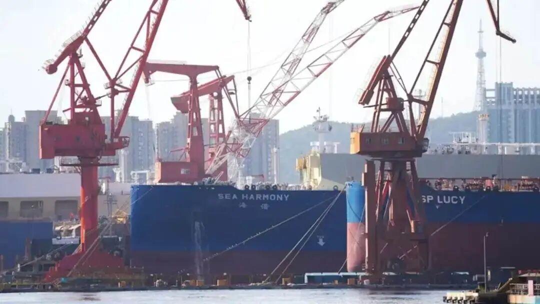 美国对伊朗战争带来的一个意外后果是促使了中方造船业蓬勃发展。据中国船舶工业行业协