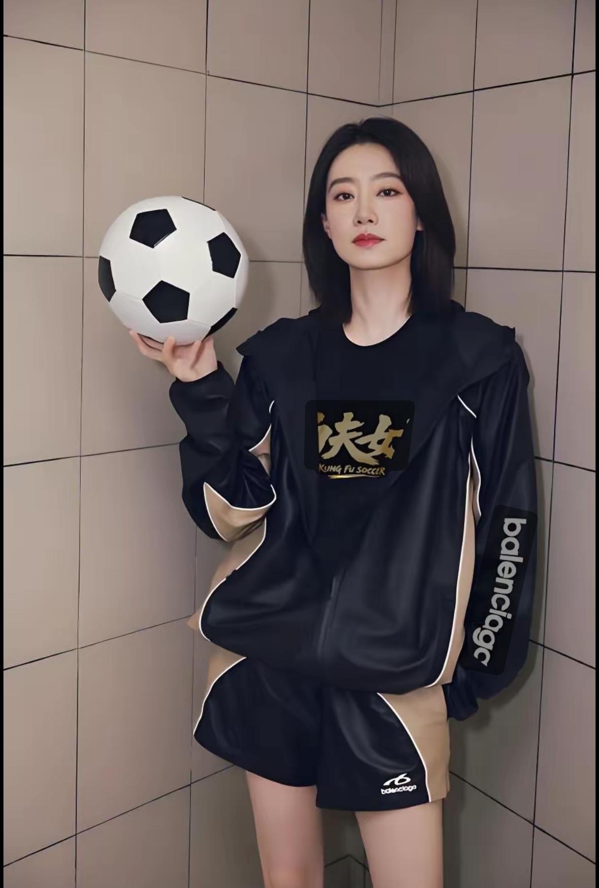 《功夫女足》刚上映热议，
你绝对想不到有人已经偷偷的赢麻了，
这才是真正的大局观