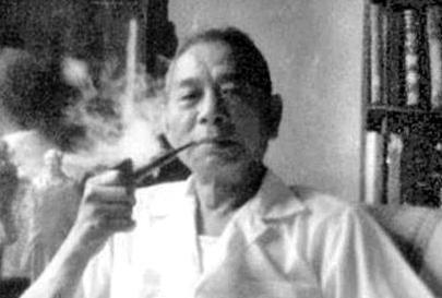 1980年，我国洲际导弹首次发射，但计算弹头的落脚点却难住了众多科学家，一位扫了