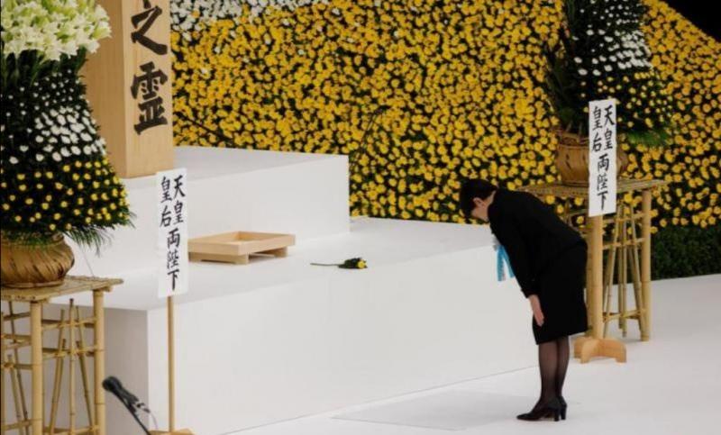 高市早苗：不能让战争惨剧重演 未提“反省”
    日本首相高市早苗8月15日在