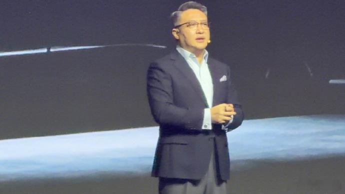 吉利高管痛批行业乱象吉利高管这波发言太敢说了！在设计论坛上直接开怼行业三大乱象，