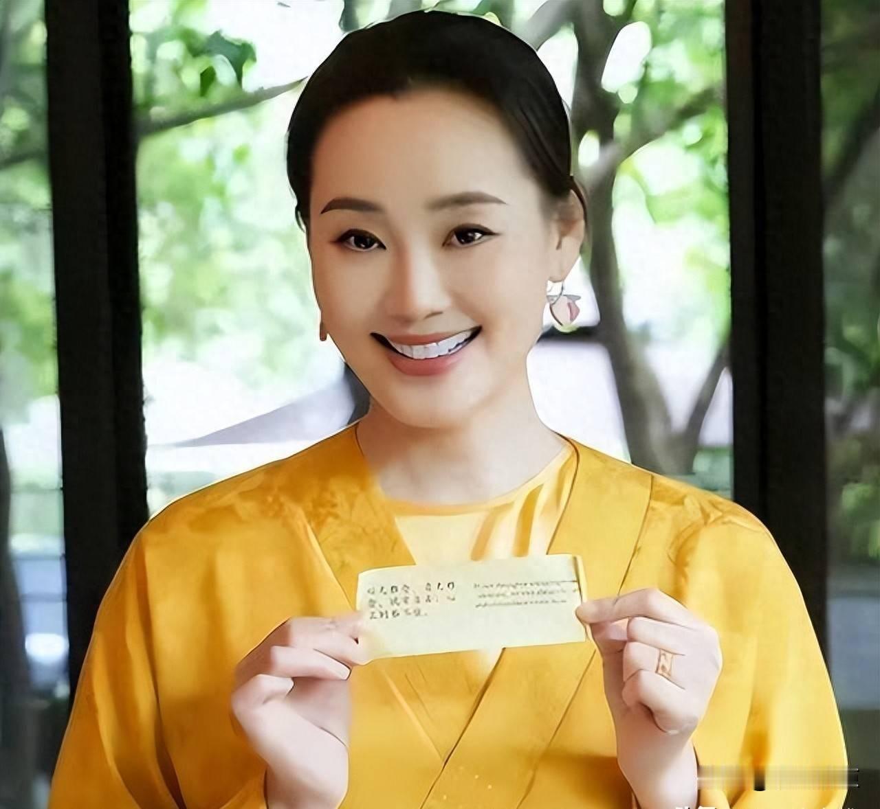 嫁人不是终点，她是隐形操盘手，凭什么掌控人生。
提起西华，很多人第一反应是“林依