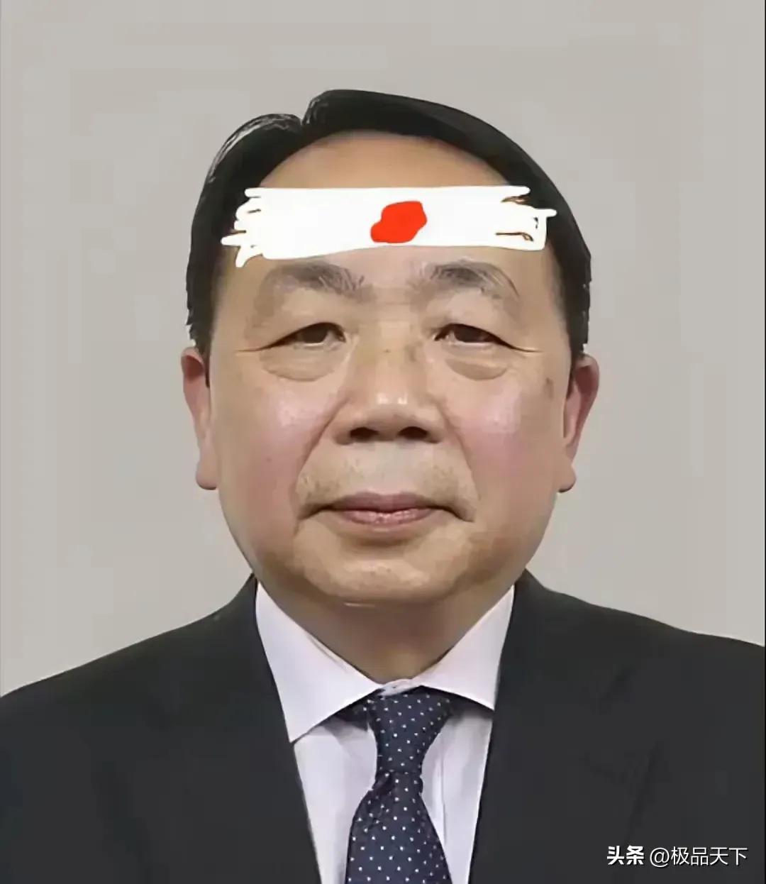 目前对石平的处罚太轻了，在这方面，我们应该学学以色列人。

那句“犯我中华者，虽