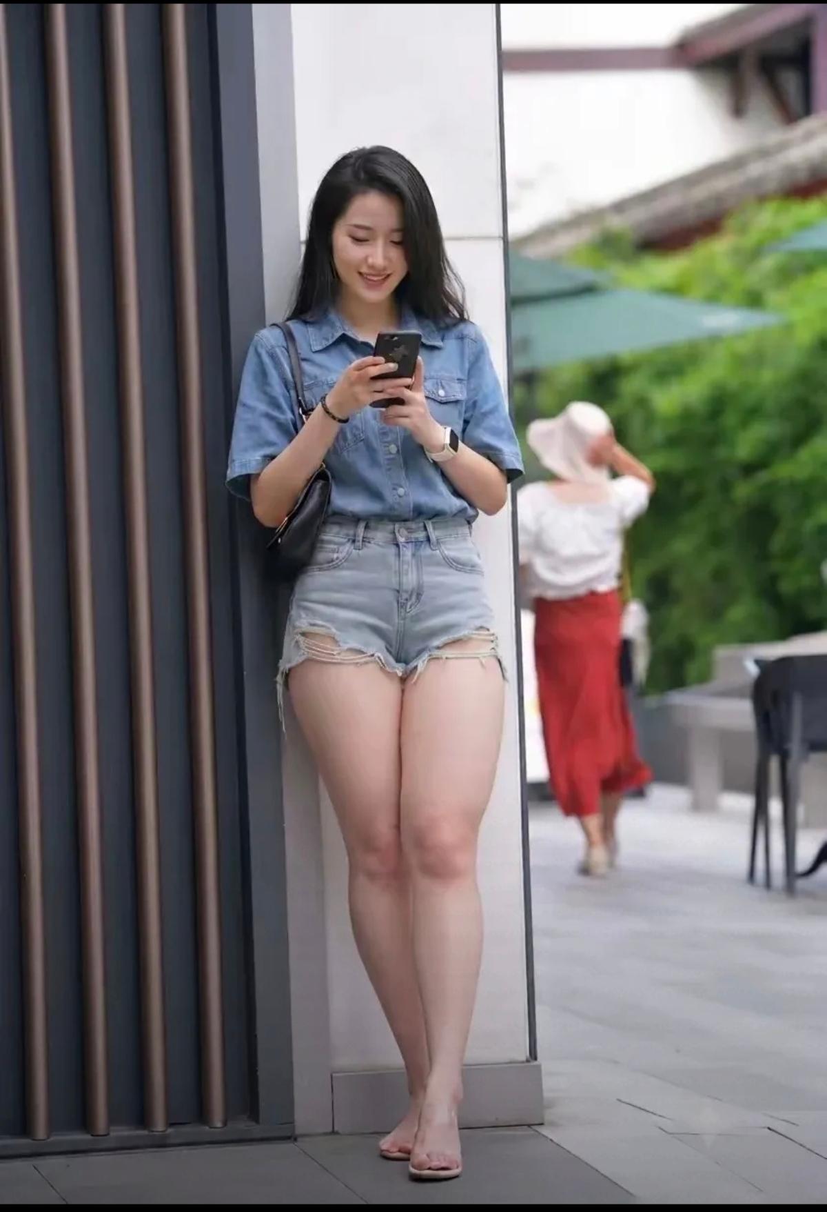 微胖又肉肉的女孩最好看