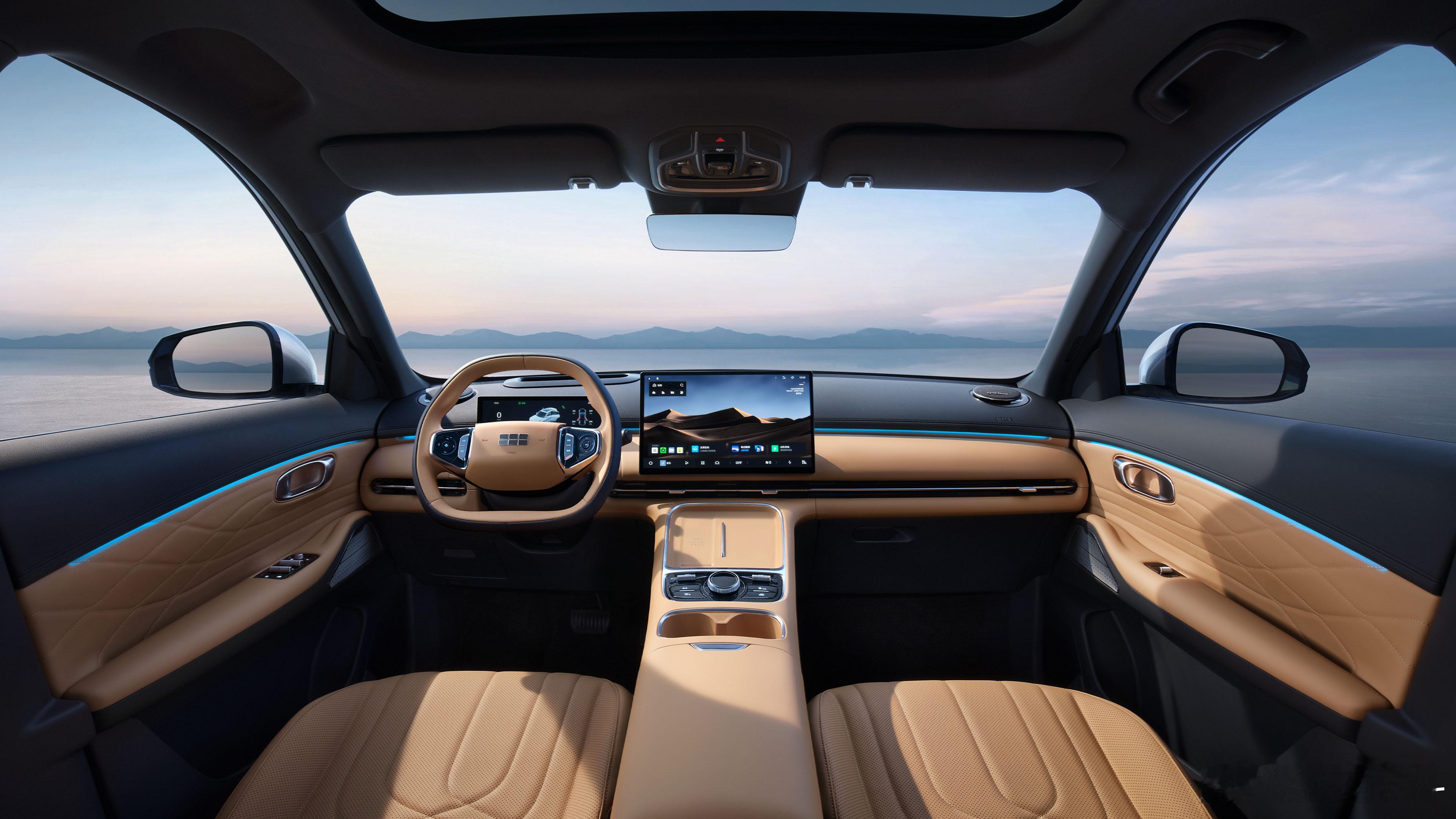 2025款吉利银河星舰7 EM-i 2款内饰配色秋韵棕 图1映雪白 图2明天发布