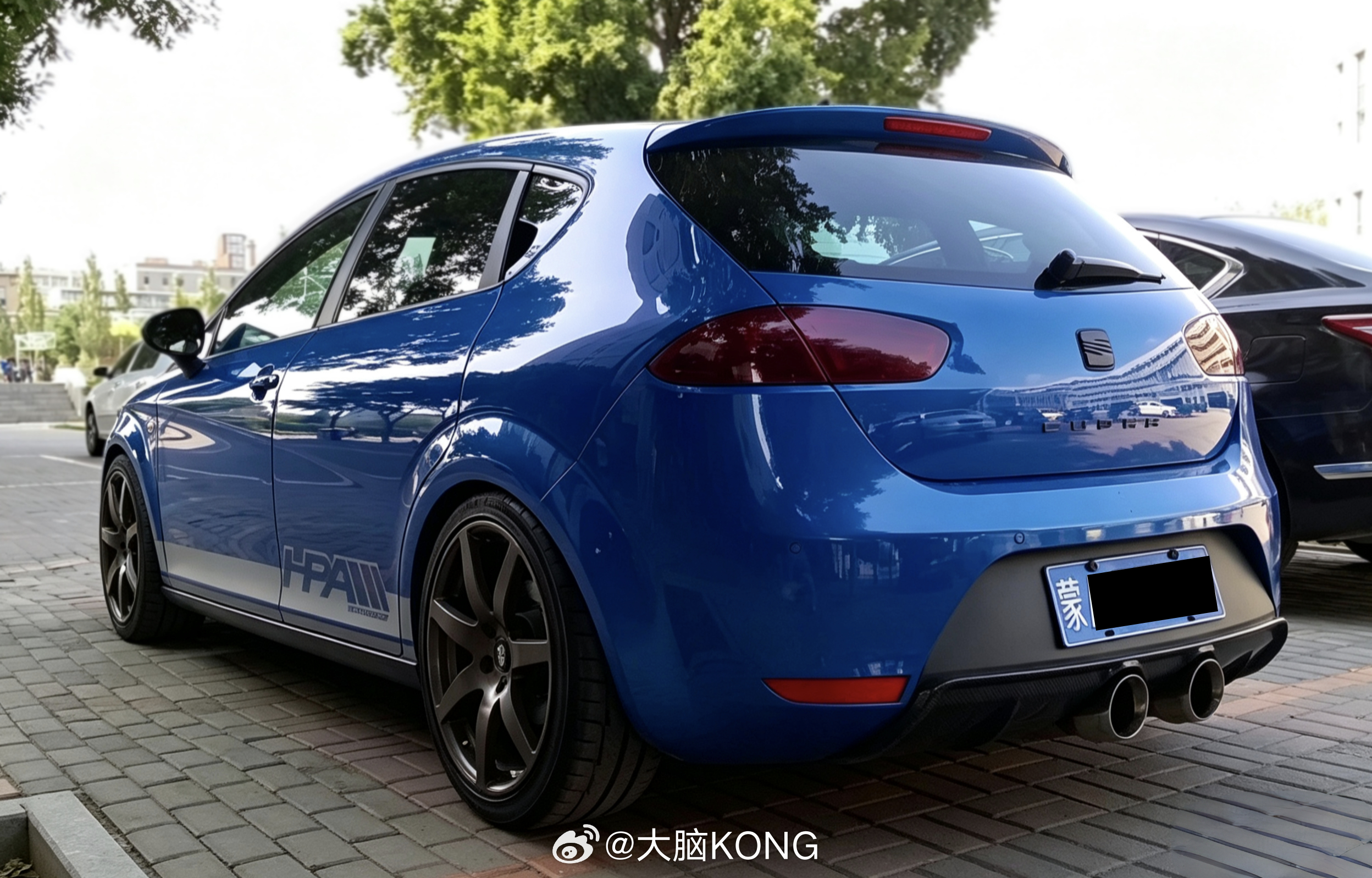 街拍西雅特之Leon Cupra & Ibiza FR，中文名分别为列昂、伊比飒