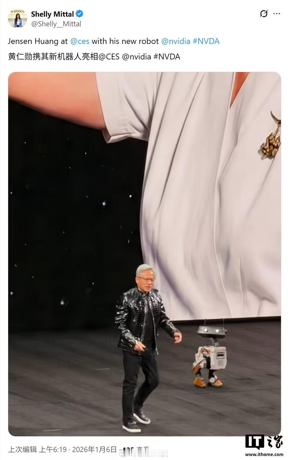 【黄仁勋称机器人已迎ChatGPT时刻】在今天举办的 CES 2026 主题演讲