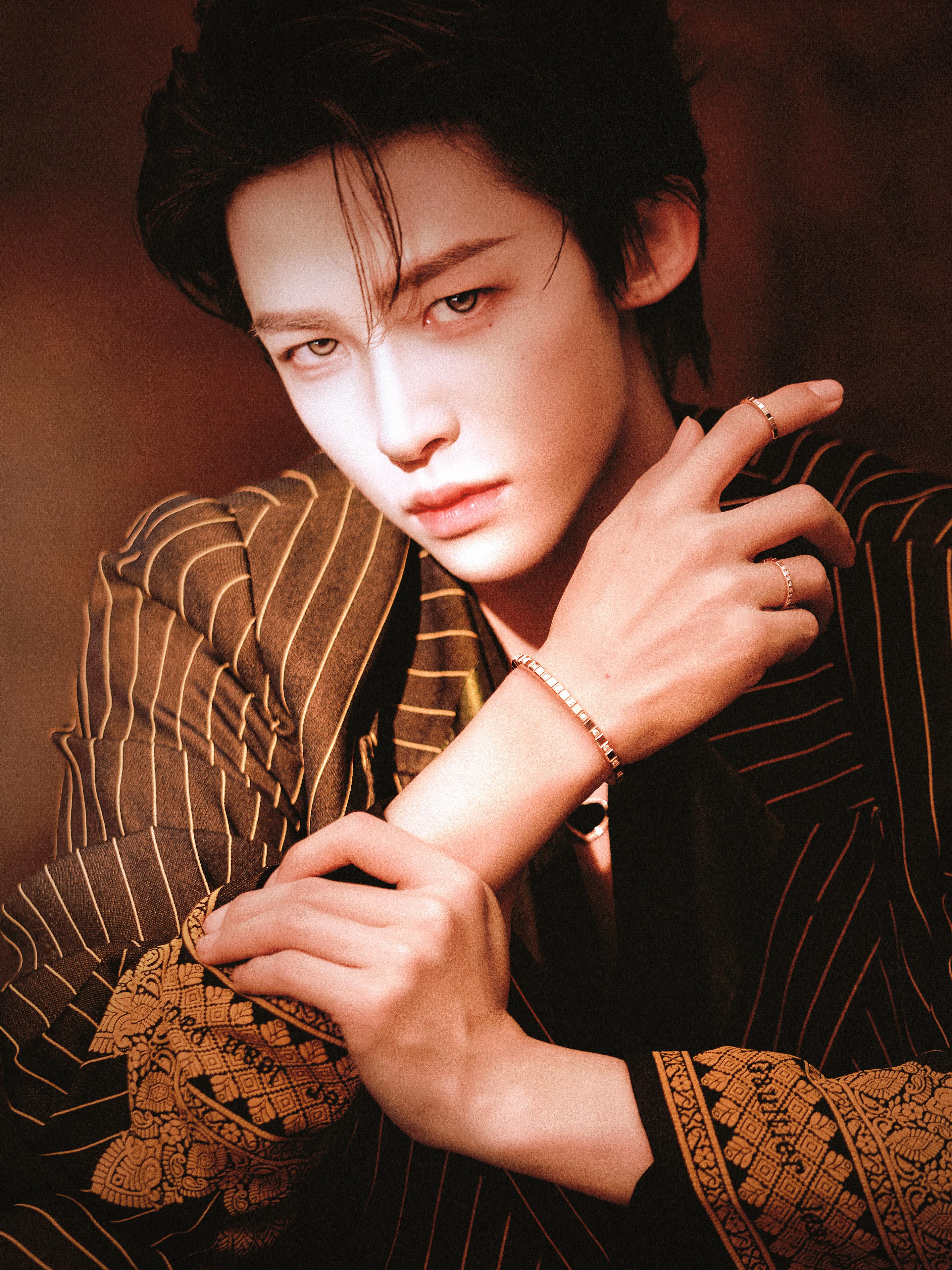 刘宇｜微博文化交流之夜澳门站 一袭高缇耶Jean Paul Gaultier 1