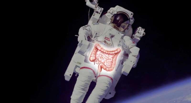你以为宇航员上太空，最大的挑战是缺氧、辐射和失重？错。

有一个看似“不值一提”