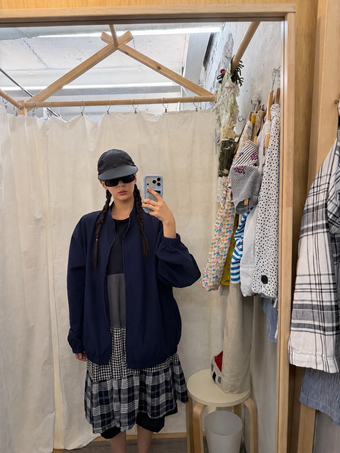 lia_loves___Mirror made me do it🪞 