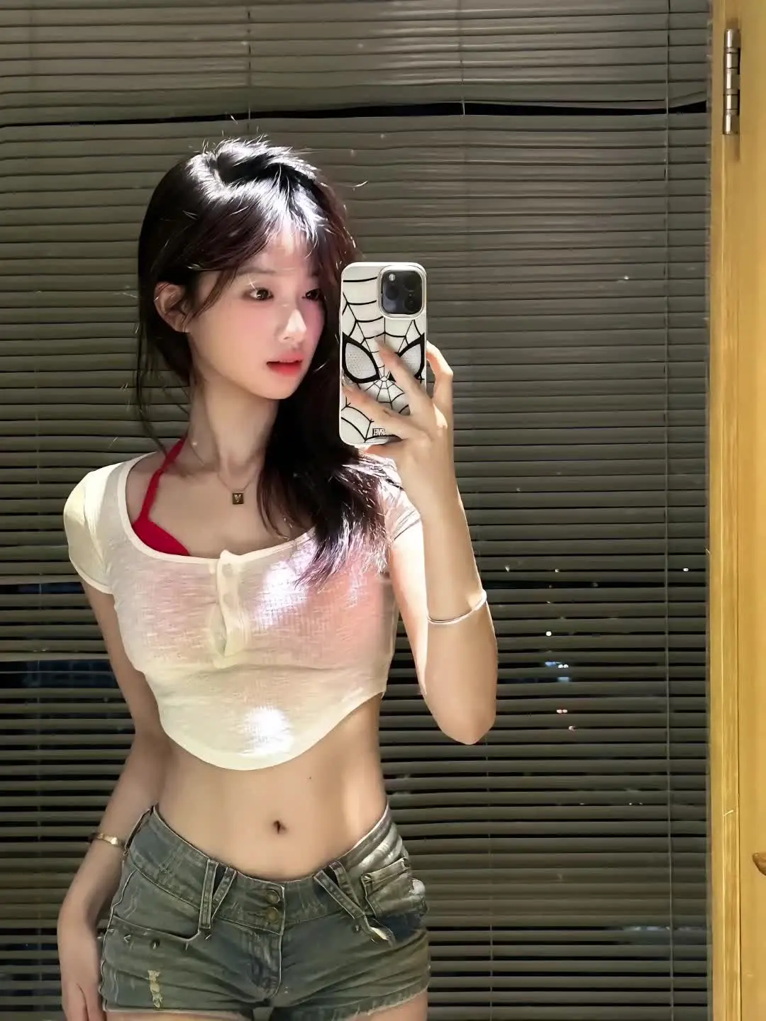 我素来对男人都非常失望 但是又很想抱着他们睡觉