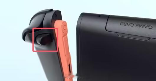 消息称任天堂 Switch 2 Joy-Con 一按即可弹出，跟前代的取出方式大