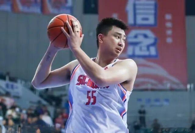福建浔兴男篮有望签下老将苏若愚补强内线CBA 