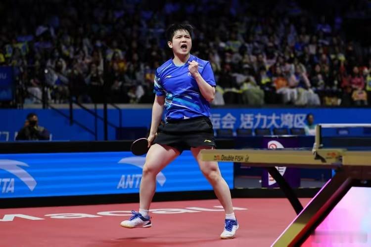 祝贺樊振东勇夺冠军，成功卫冕！樊振东成为马龙后，又一位蝉联全运乒乓球男单的选手！