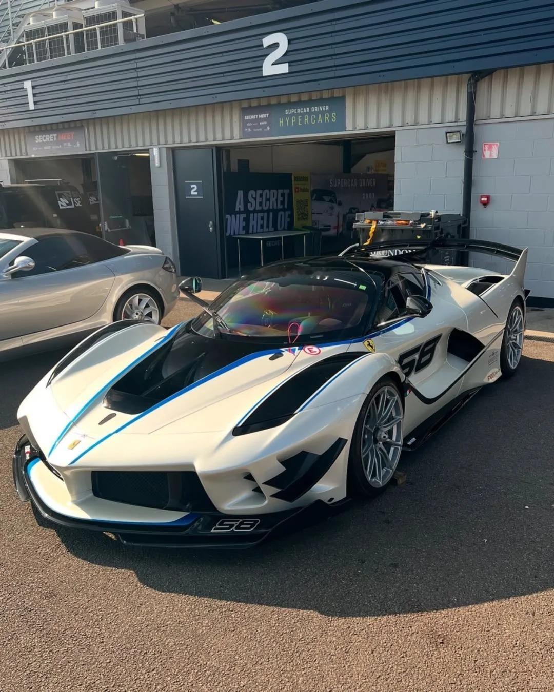 Farreri FXXK，帅没边了兄弟们 绝美车片 ​​​